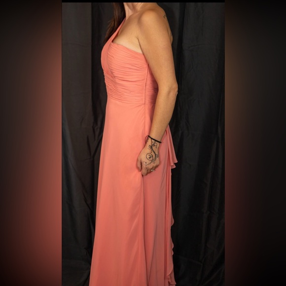 Coral long dress - Picture 2 of 4